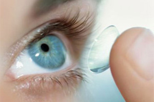 Adaptação de lentes de contato